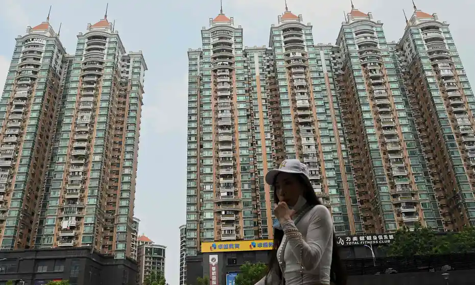 China housing market slumps again as another developer runs into trouble |  China | The Guardian