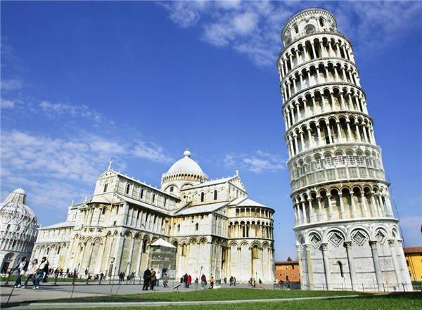 Tại sao lại cứ phải là Italia ?