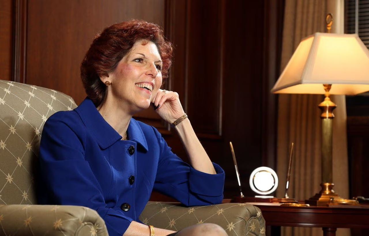 New Cleveland Fed President Loretta Mester talks about Ohio jobs, security  breaches, downtown development and when interest rates will rise - cleveland .com