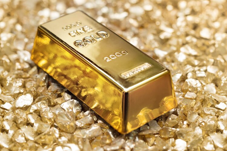 Vàng tăng giá trong bối cảnh thị trường kì vọng Fed cắt giảm lãi suất và khủng hoảng ngành ngân hàng Mỹ