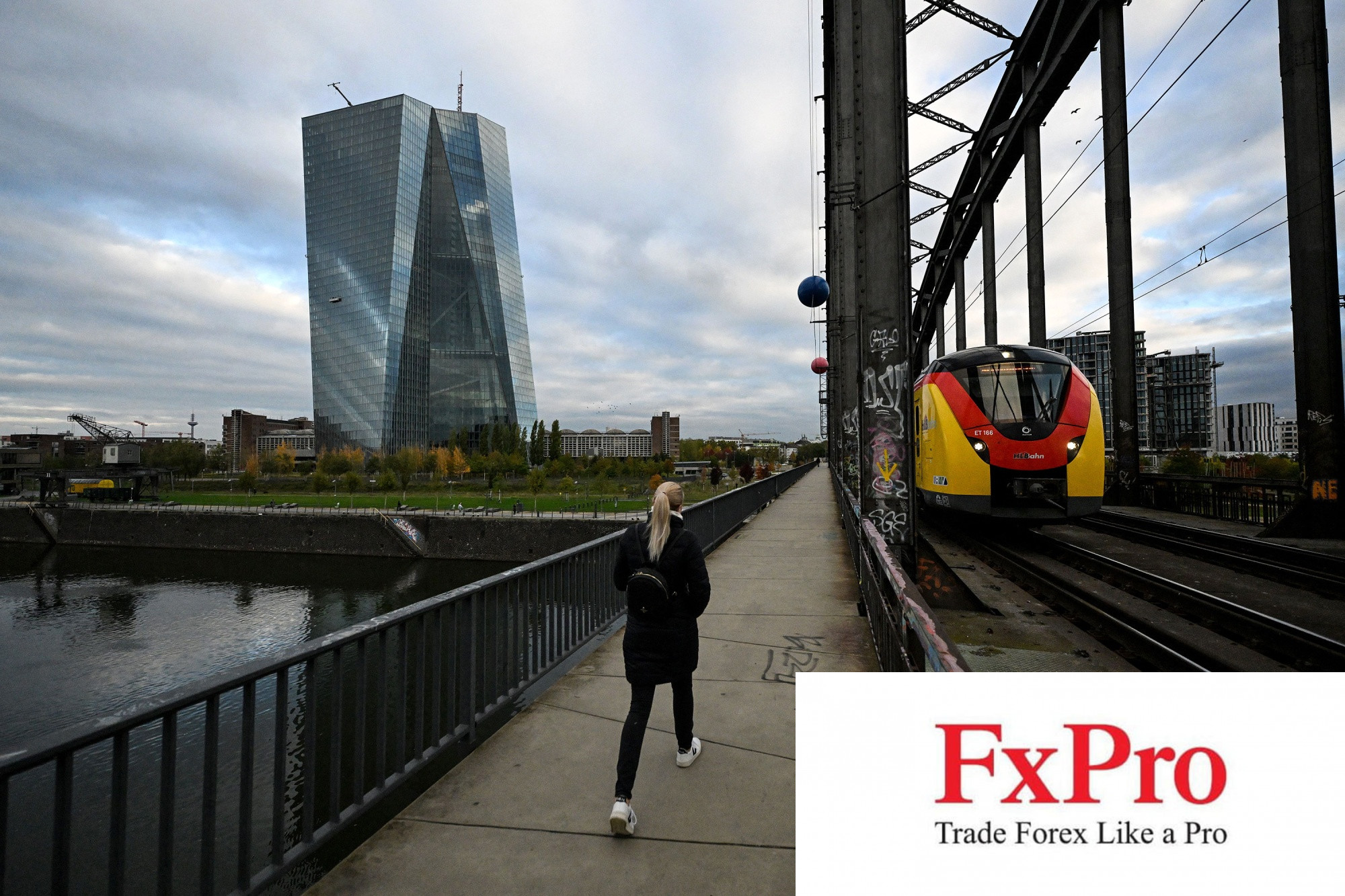 Deutsche Bank: ECB có thể cắt giảm lãi suất vào tháng 4 dựa trên dữ liệu lạm phát