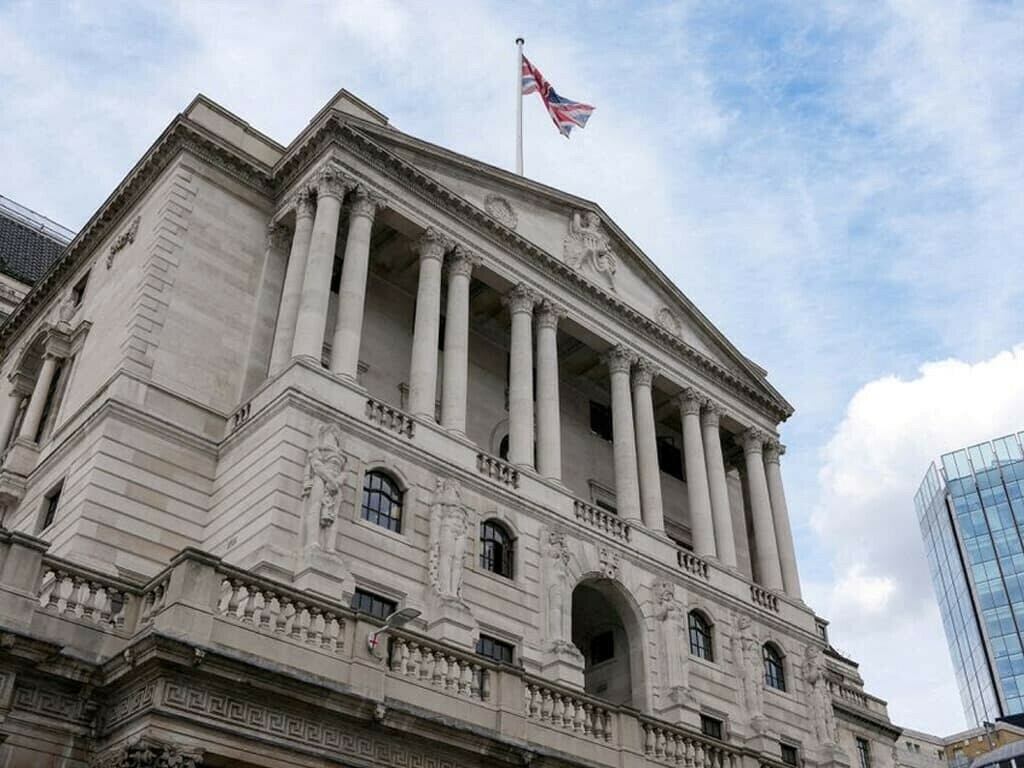 BoE hints rates near peak after 10th hike - Business & Finance - Business  Recorder