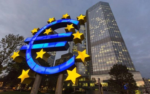 ECB tăng lãi suất lần thứ 7 liên tiếp | VTV.VN